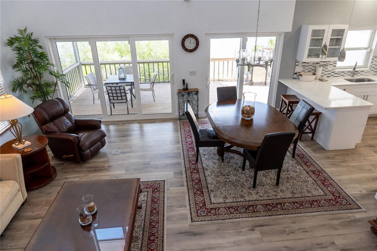 2424 Bay Drive, Unit 2424/2426, Bradenton, FL 34207 Photo