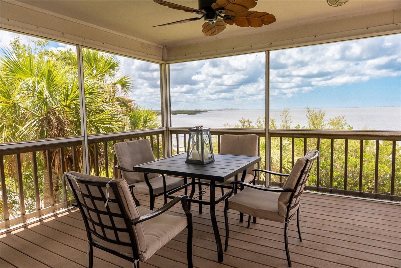2424 Bay Drive, Unit 2424/2426, Bradenton, FL 34207 Photo