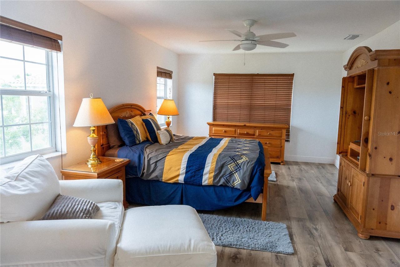 2424 Bay Drive, Unit 2424/2426, Bradenton, FL 34207 Photo