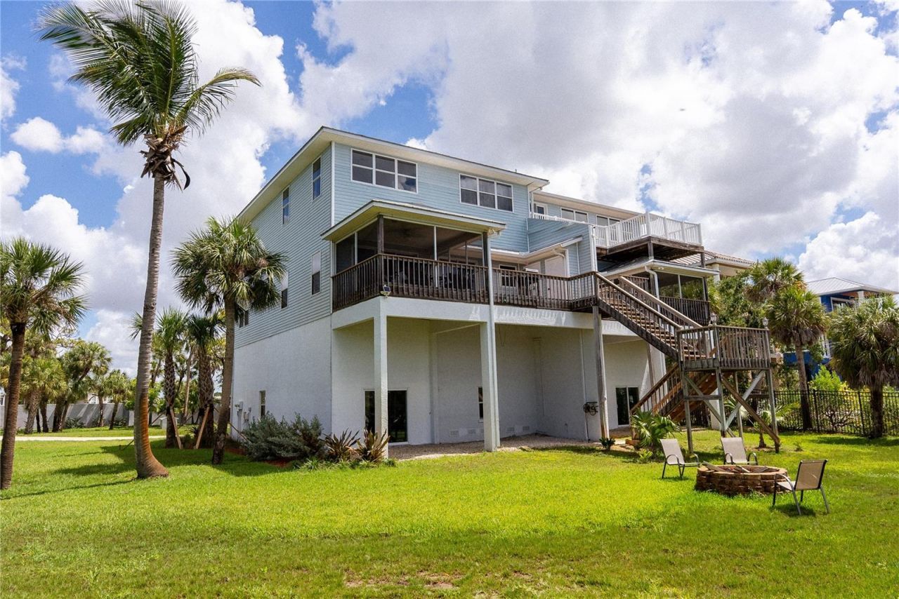 2424 Bay Drive, Unit 2424/2426, Bradenton, FL 34207 Photo