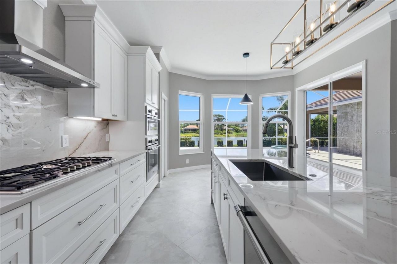 8160 Collingwood Court, University Park, FL 34201 Photo