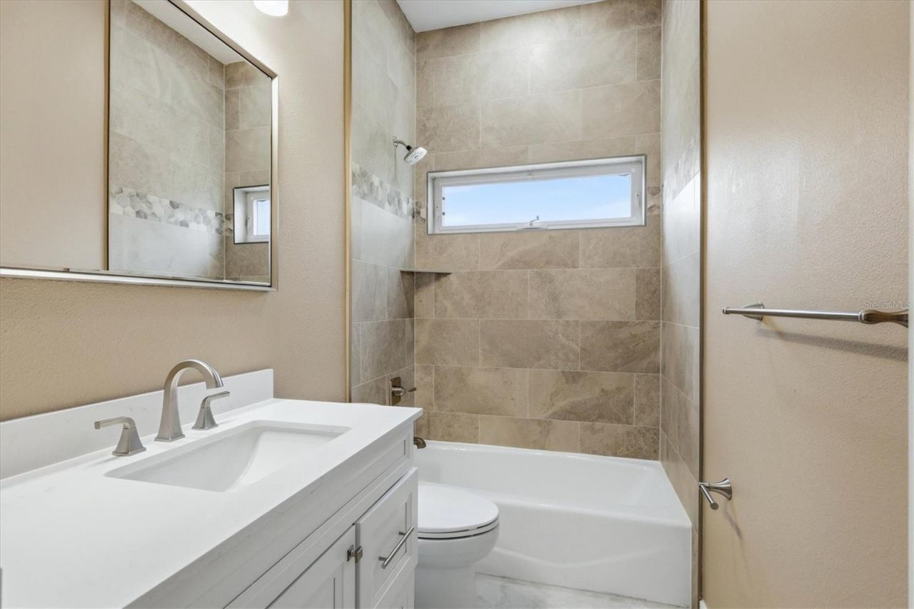 8160 Collingwood Court, University Park, FL 34201 Photo