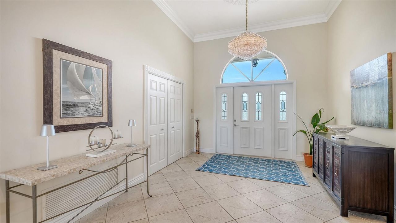 3988 Losillias Drive, Sarasota, FL 34238 Photo