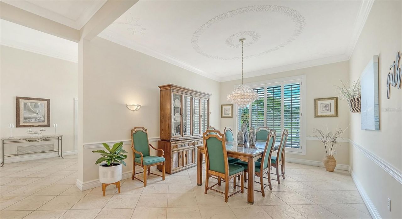 3988 Losillias Drive, Sarasota, FL 34238 Photo