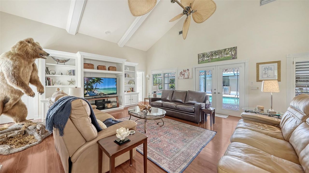 3988 Losillias Drive, Sarasota, FL 34238 Photo