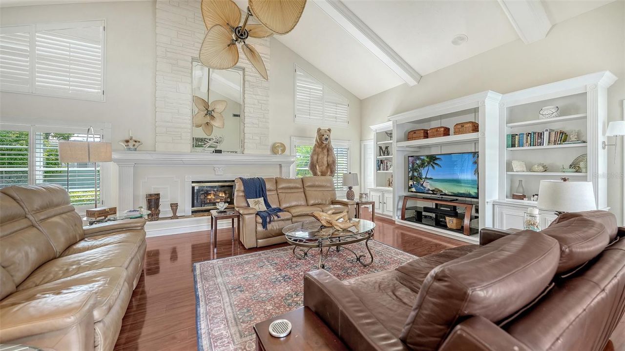3988 Losillias Drive, Sarasota, FL 34238 Photo