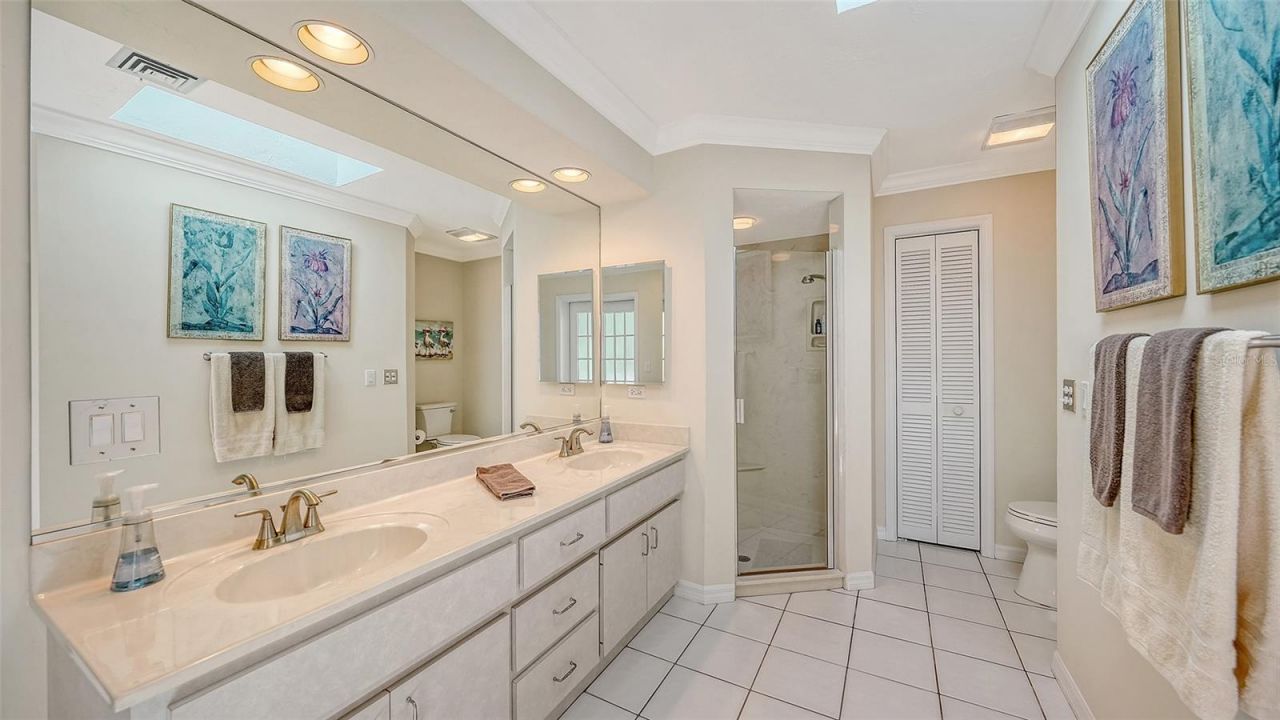 3988 Losillias Drive, Sarasota, FL 34238 Photo