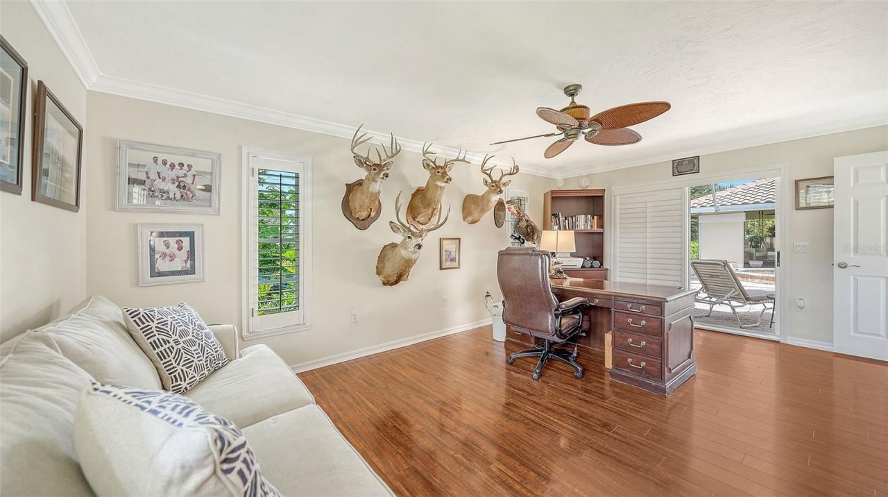 3988 Losillias Drive, Sarasota, FL 34238 Photo