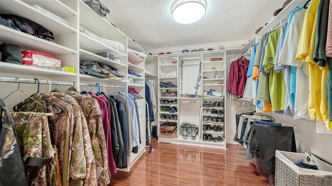 3988 Losillias Drive, Sarasota, FL 34238 Photo