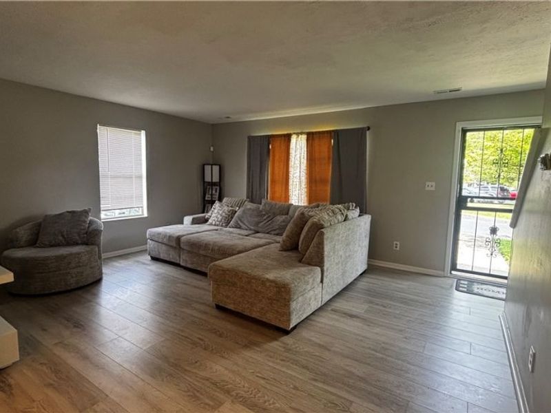 1192 Atwood Drive, Cleveland, OH 44108 Photo 7