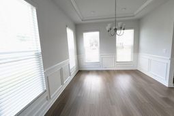 2076 Parish House Circle photo 4