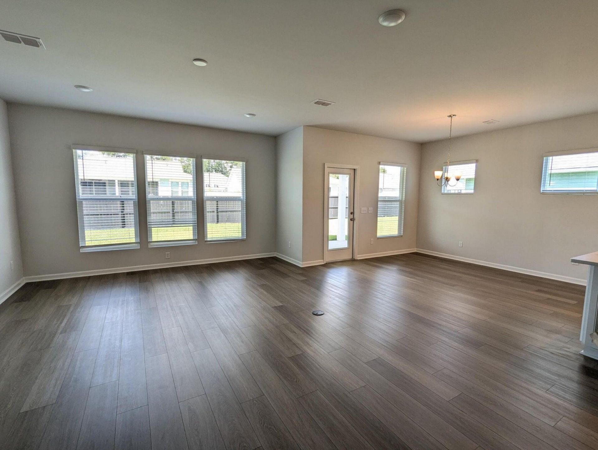2076 Parish House Circle Photo 5