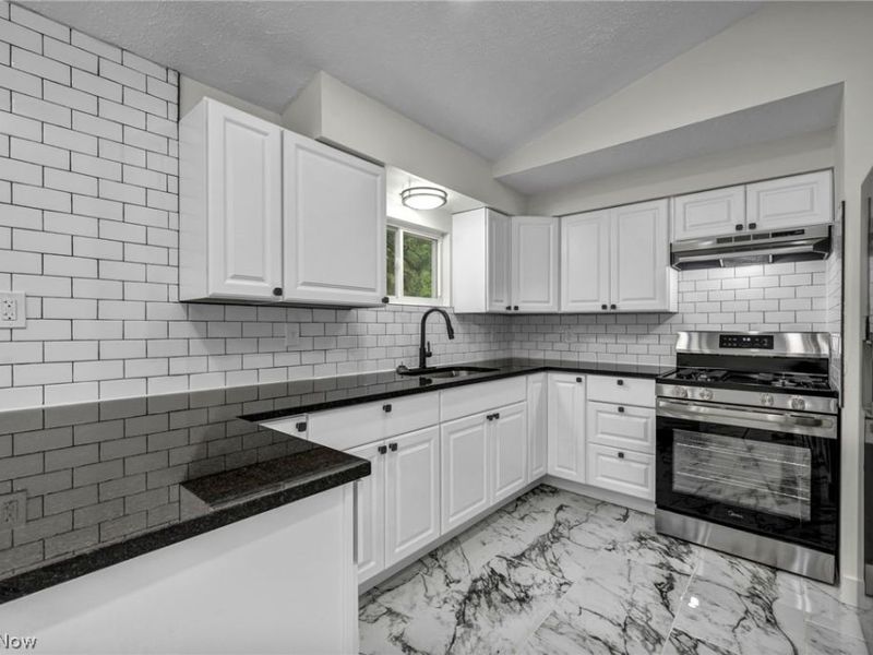 9151 Cranbrook Drive, Northfield Center, OH 44067 Photo 15