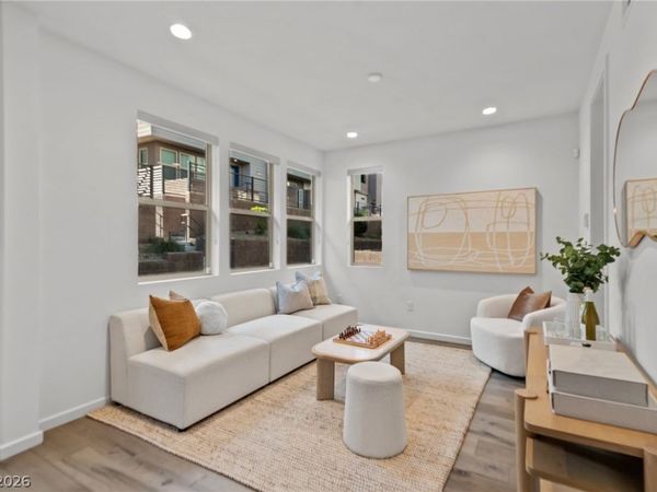 659 Grey Saker Street , Las Vegas, NV 89138