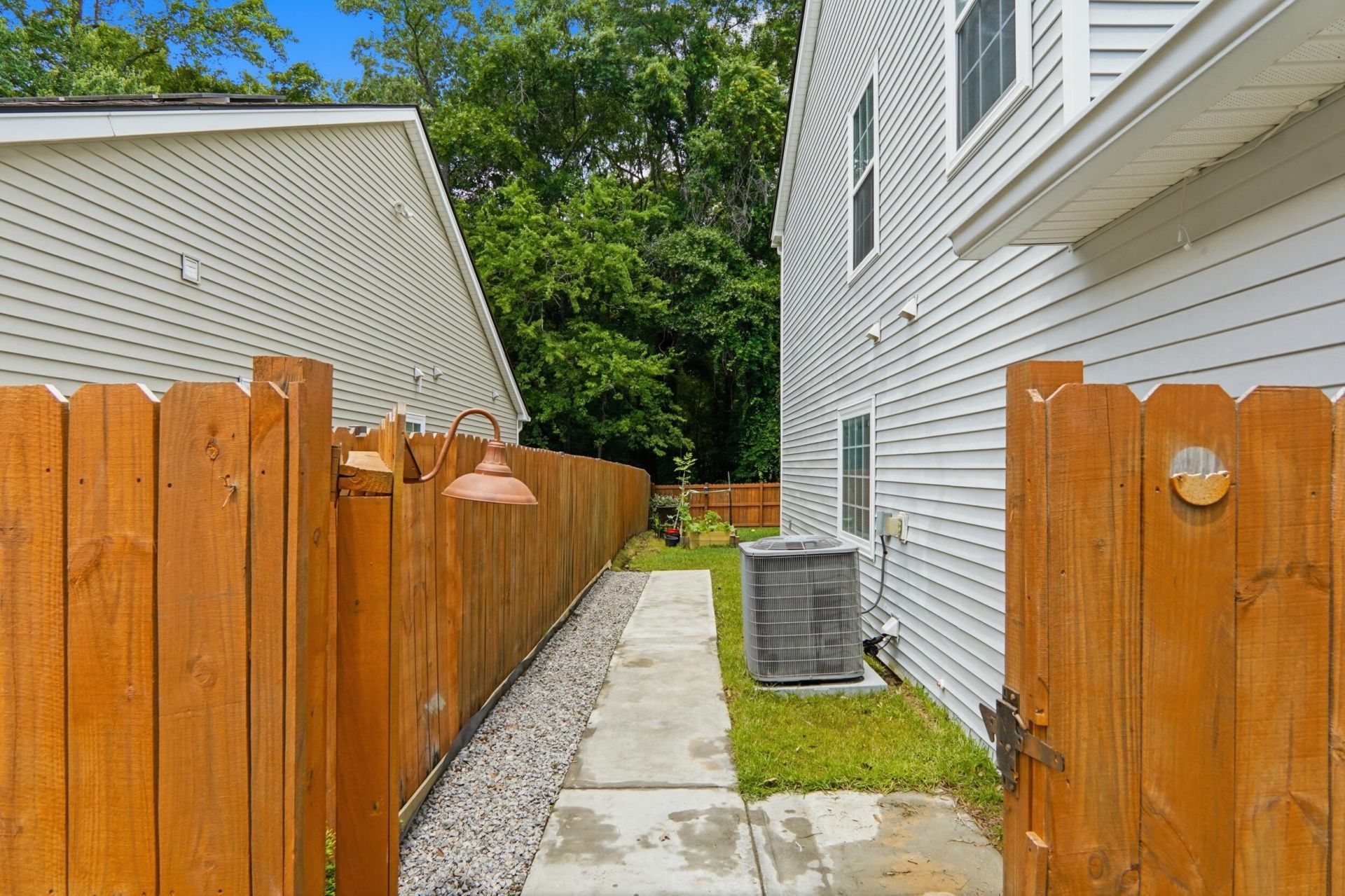 5150 Torrey Lane Photo 37