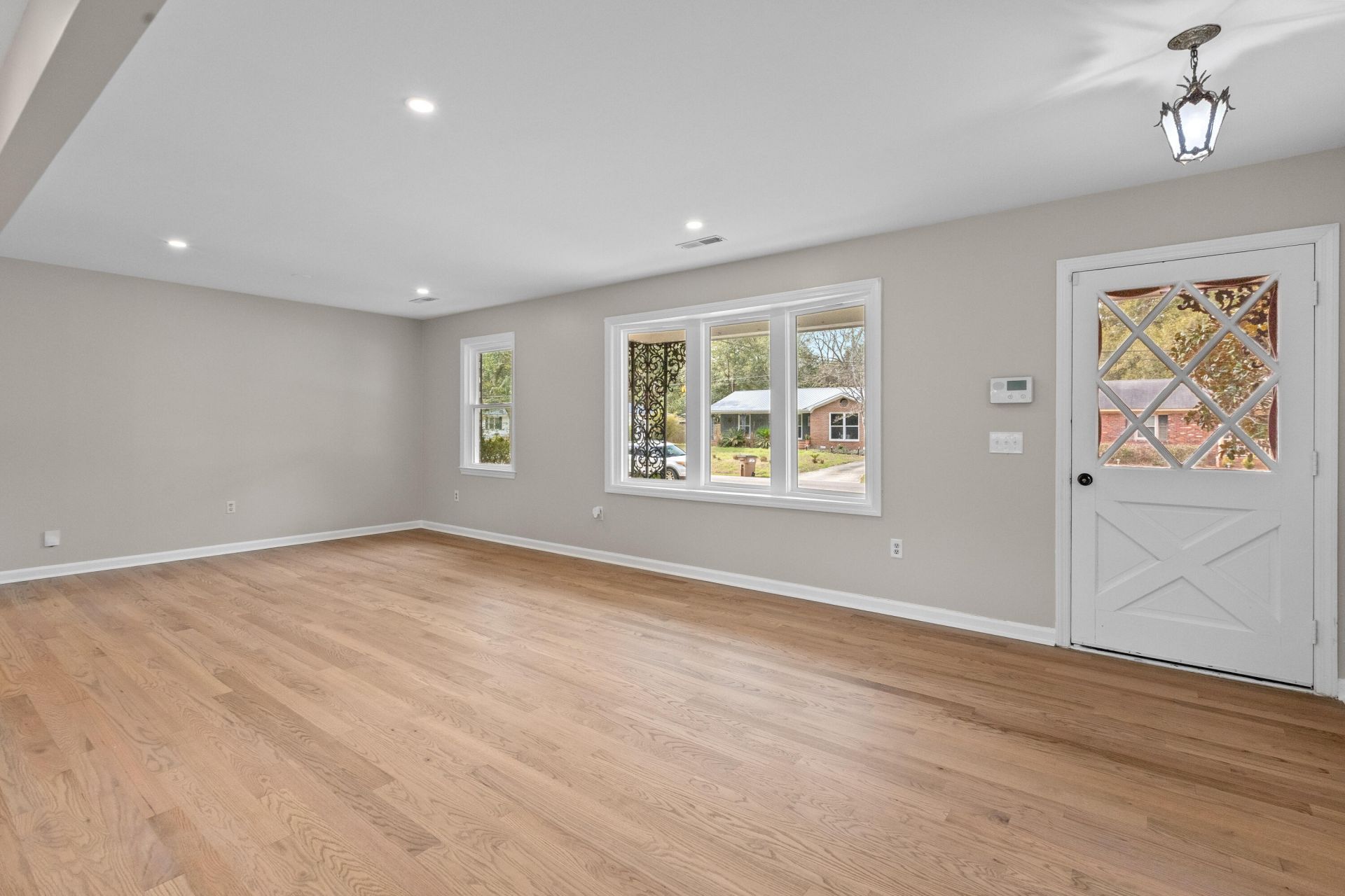 1072 Kentwood Circle Photo 12