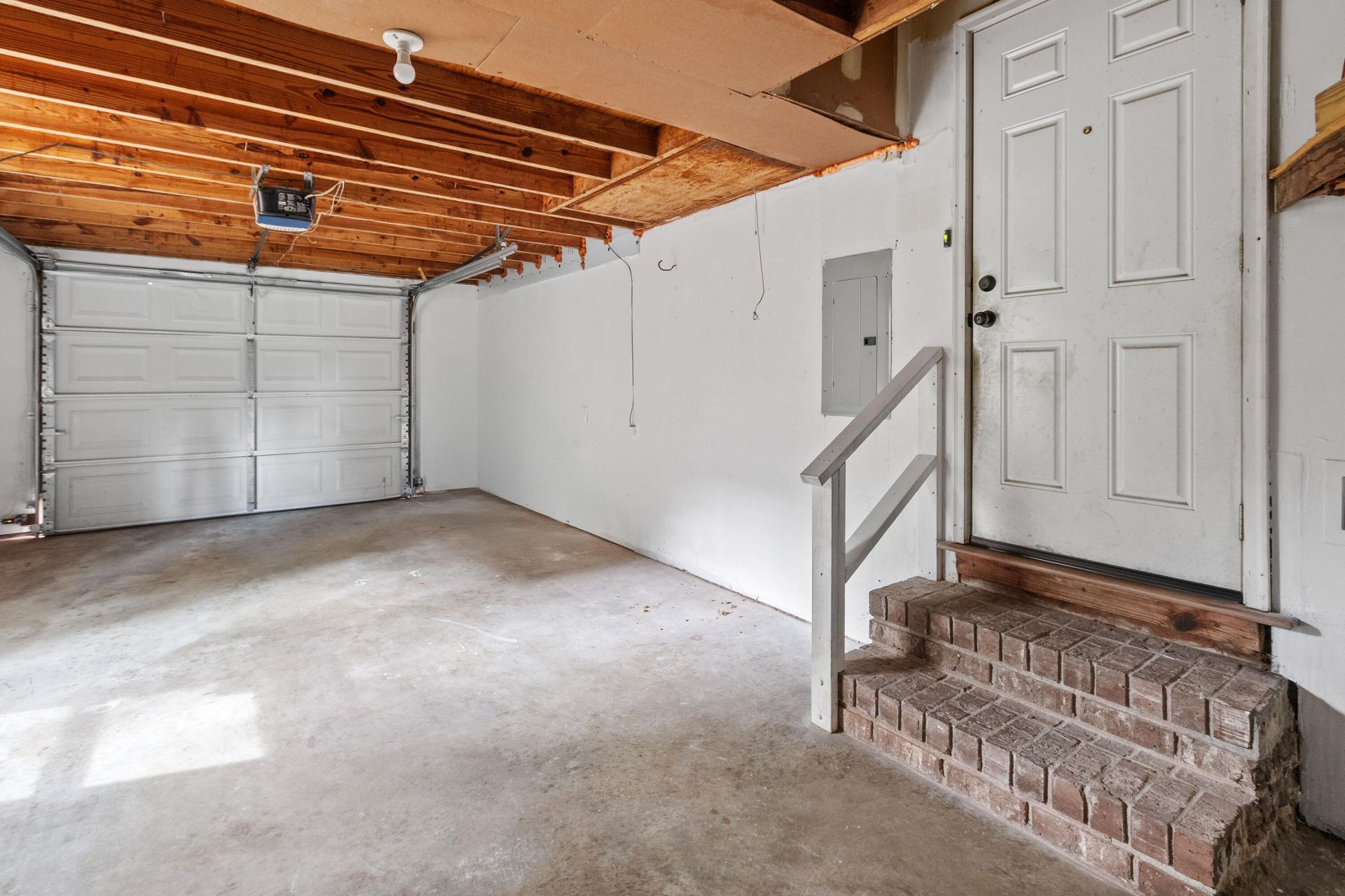 1072 Kentwood Circle Photo 35