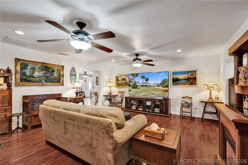 7801 S Indian River Drive, Fort Pierce, FL 34982 Photo