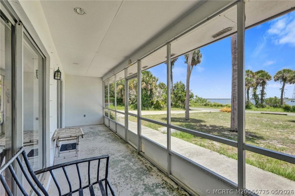 7801 S Indian River Drive, Fort Pierce, FL 34982 Photo