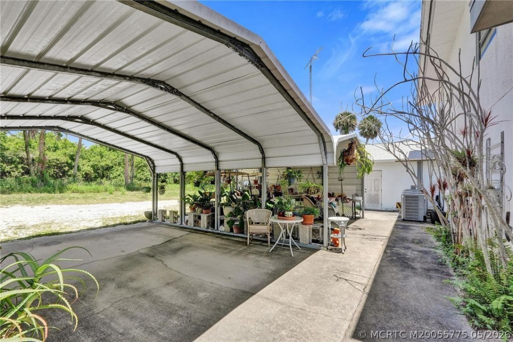 7801 S Indian River Drive, Fort Pierce, FL 34982 Photo