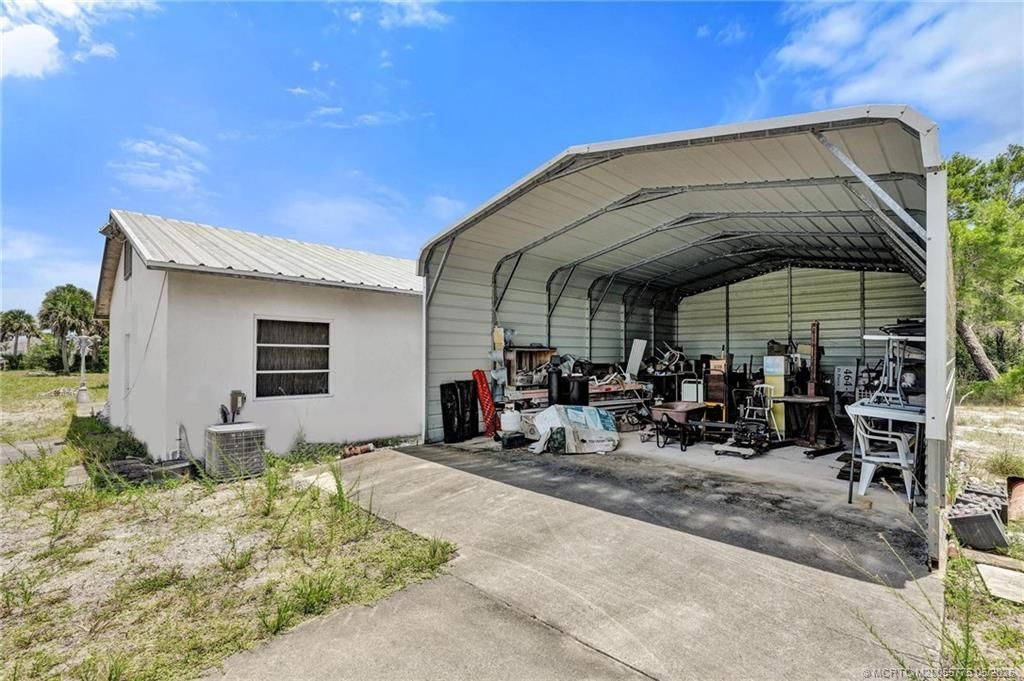 7801 S Indian River Drive, Fort Pierce, FL 34982 Photo