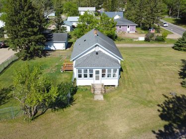 17 Balsam Avenue NW, Menahga, MN 56464