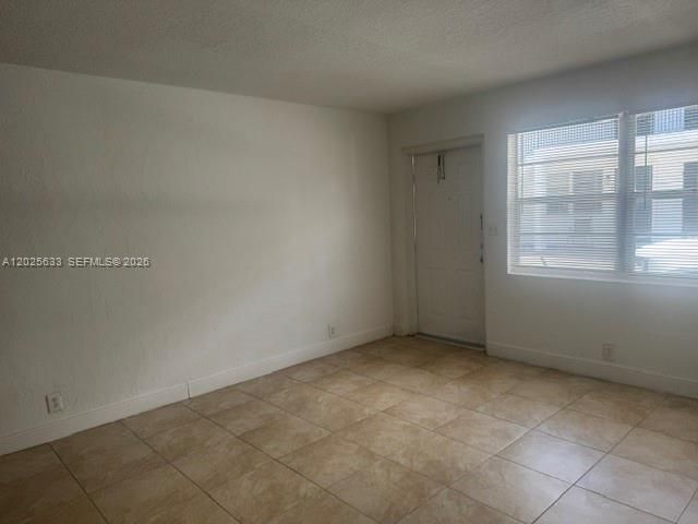 608 5th St , Unit 3, West Palm Beach, FL 33401 Photo