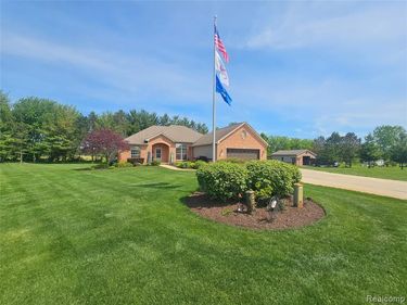 10331 Pine Valley Drive, Mundy Twp, MI 48439
