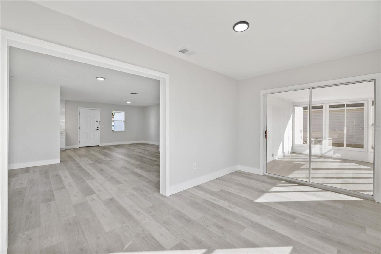 843 Bolivar Street , Lady Lake, FL 32159 Photo
