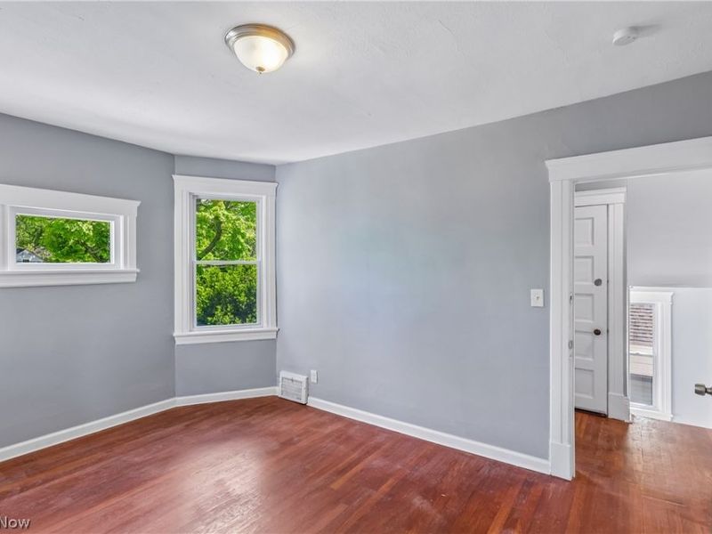 4012 Bluestone Road, Cleveland, OH 44121 Photo 16