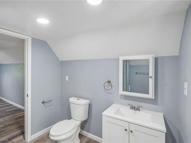4012 Bluestone Road, Cleveland, OH 44121 Photo 21