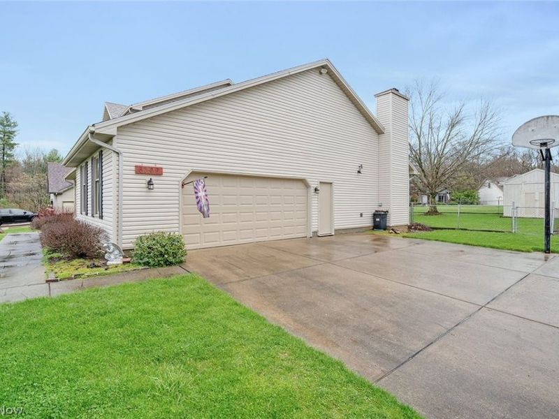 6369 Ridgeview Avenue, Austintown, OH 44515 Photo 6