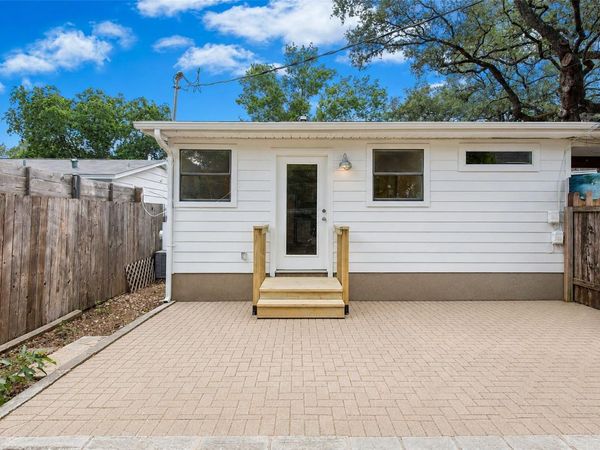 904 Philco DR, Unit B, Austin, TX 78745