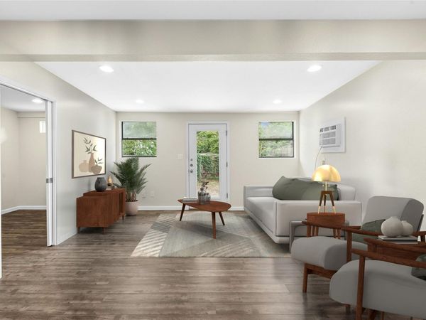 904 Philco DR, Unit B, Austin, TX 78745
