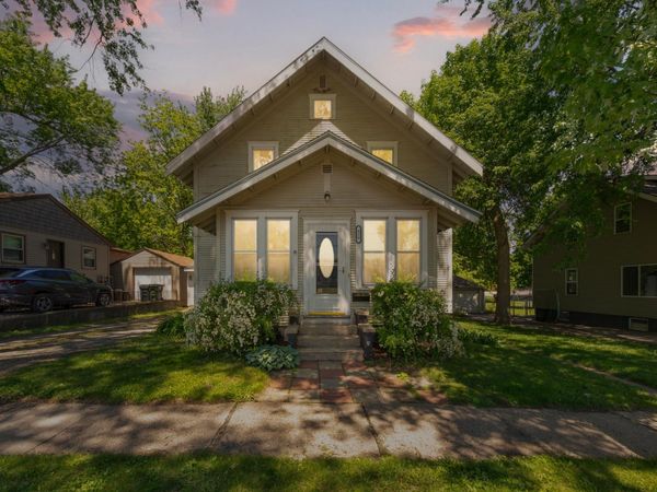 420 Main Street W, Waterville, MN 56096