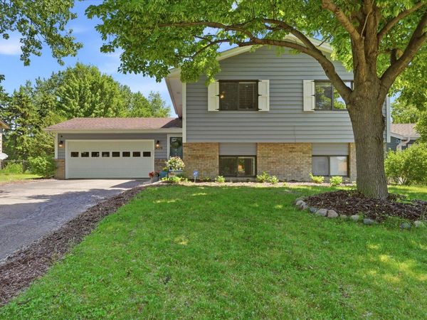 14319 Shore Lane NE, Prior Lake, MN 55372
