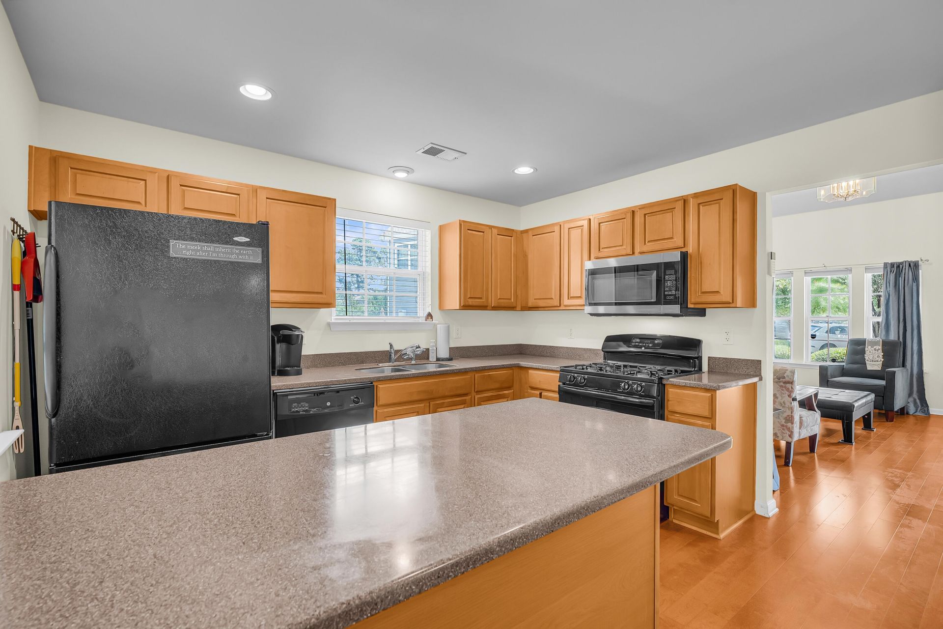 3000 Poplar Grove Place Photo 12