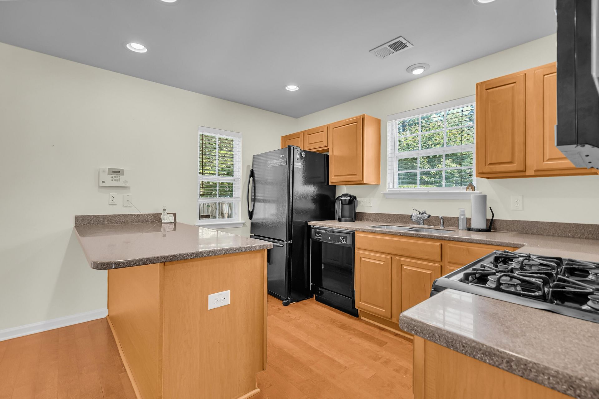 3000 Poplar Grove Place Photo 13