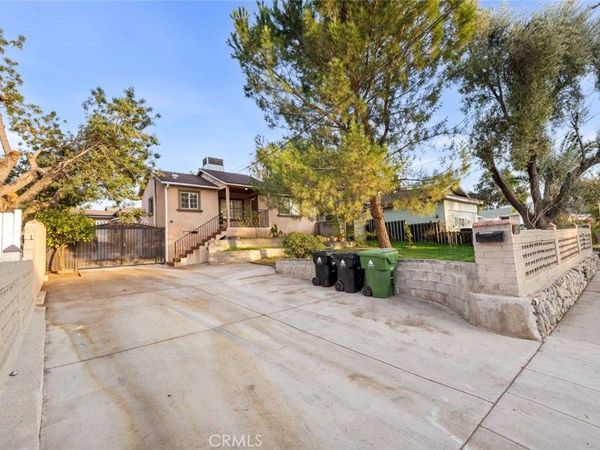 10554 Plainview, Tujunga, CA 91042
