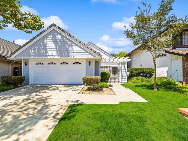 3462 Windsor Court, Costa Mesa, CA 92626