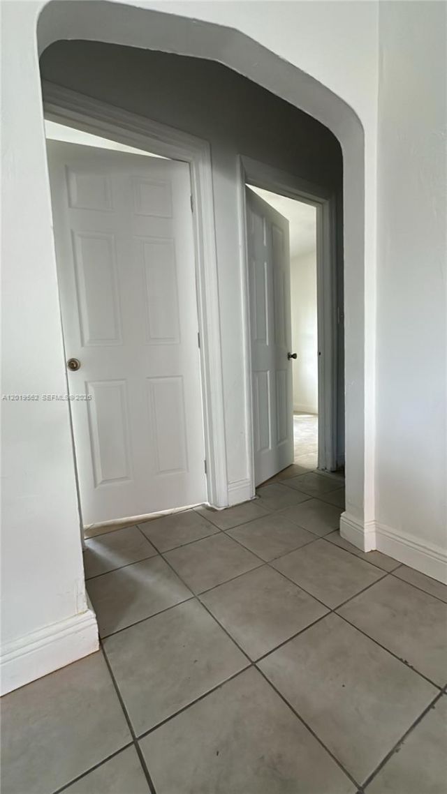 Please Call For Address, Miami, FL 33138 Photo