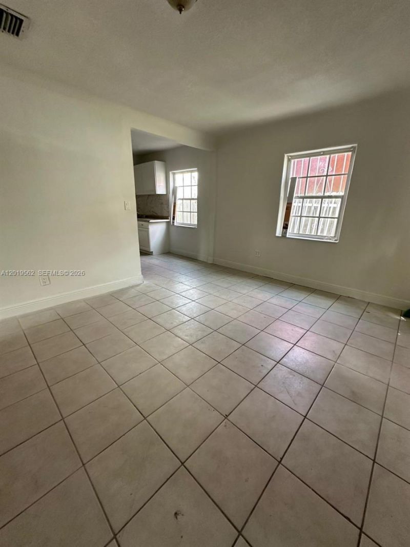 Please Call For Address, Miami, FL 33138 Photo
