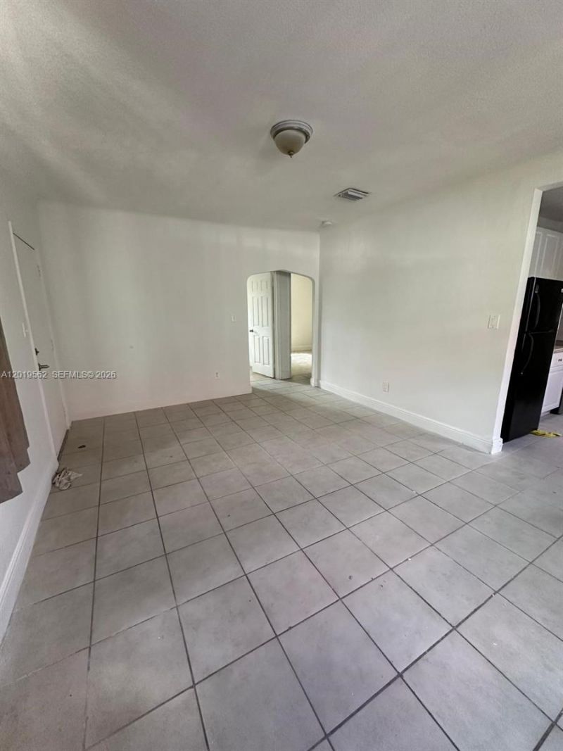Please Call For Address, Miami, FL 33138 Photo