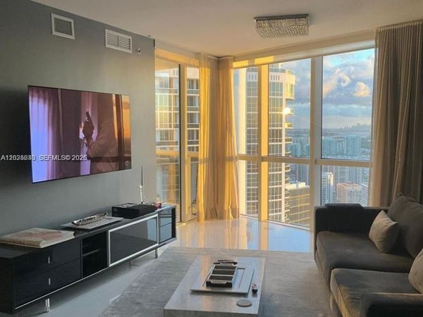 18201 Collins Ave , Unit 5303, Sunny Isles Beach, FL 33160