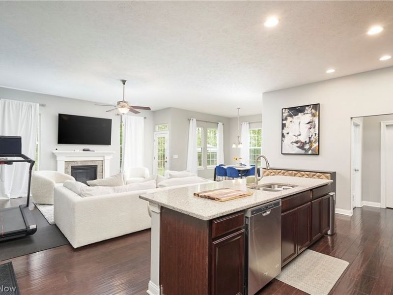 3394 Stillwood Boulevard, Stow, OH 44224 Photo 7