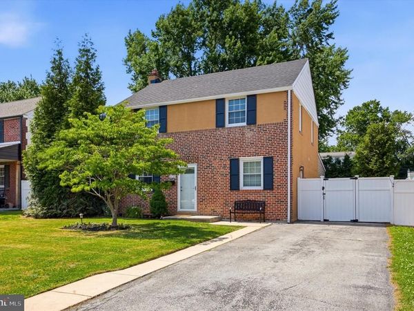 2135 ARMSTRONG AVENUE, MORTON, PA 19070