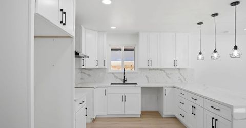 142 E Coolidge Ave, Modesto, CA 95350 Photo