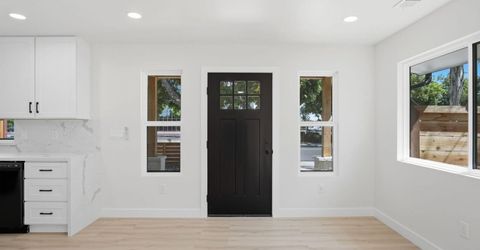 142 E Coolidge Ave, Modesto, CA 95350 Photo