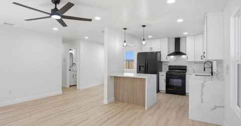 142 E Coolidge Ave, Modesto, CA 95350 Photo