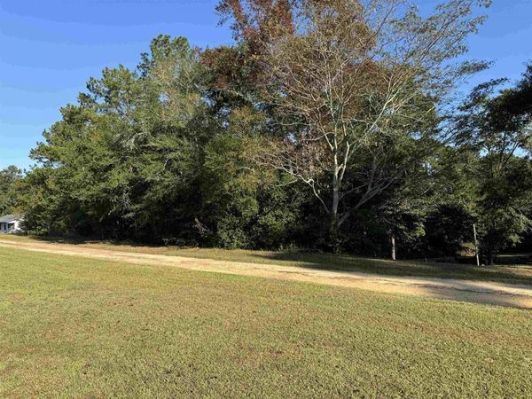 X Attapulgus Highway , Quincy, FL 32352